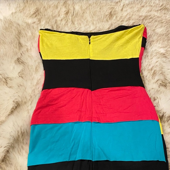 Beautiful colorful dress - Never used - size small - Picture 3 of 10